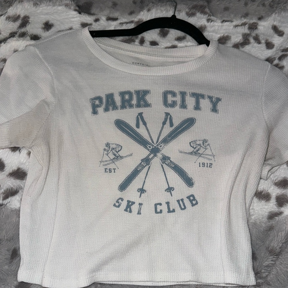 Cute crop top